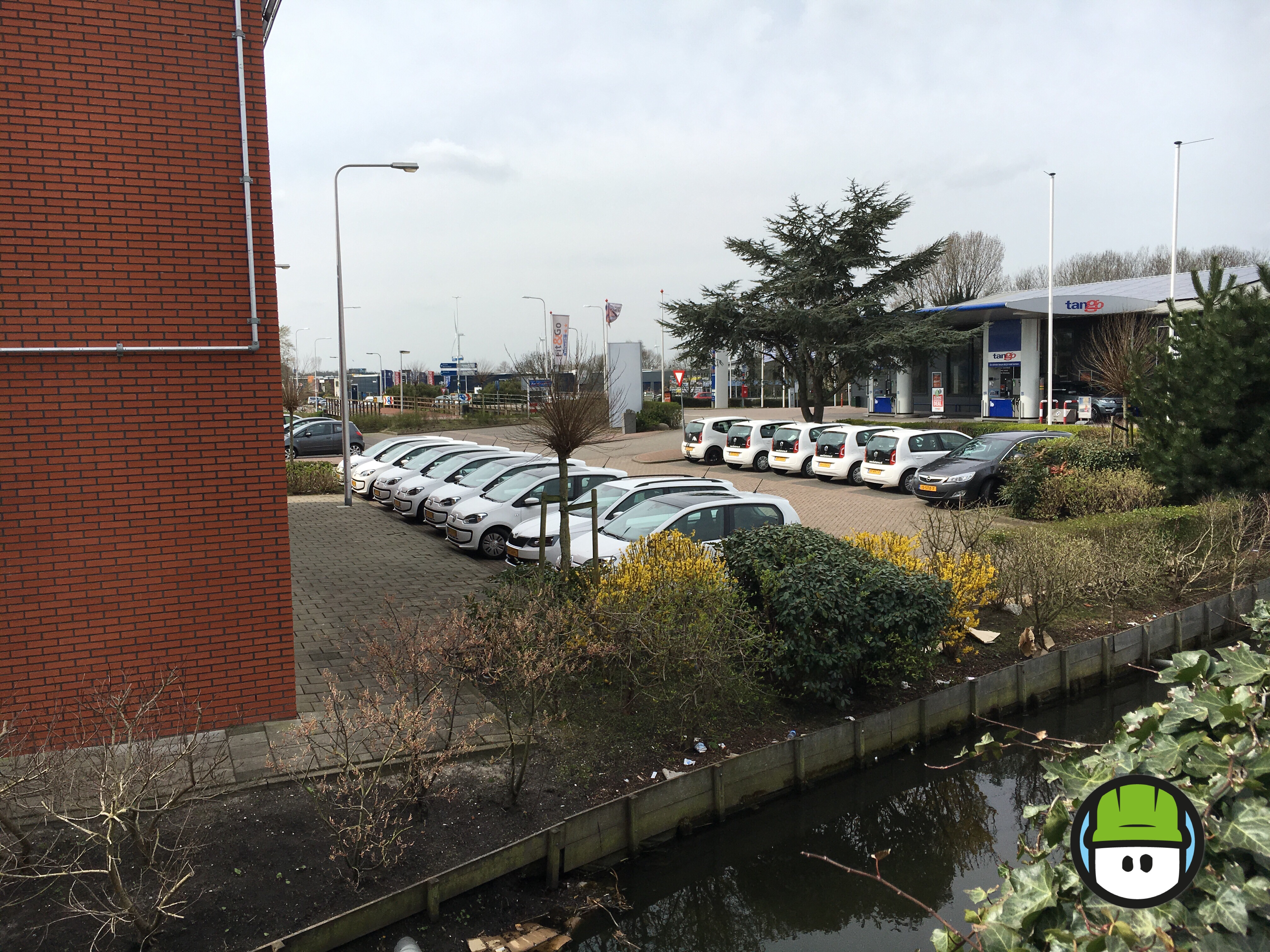 Autobelettering wagenpark Fier Farma Waddinxveen