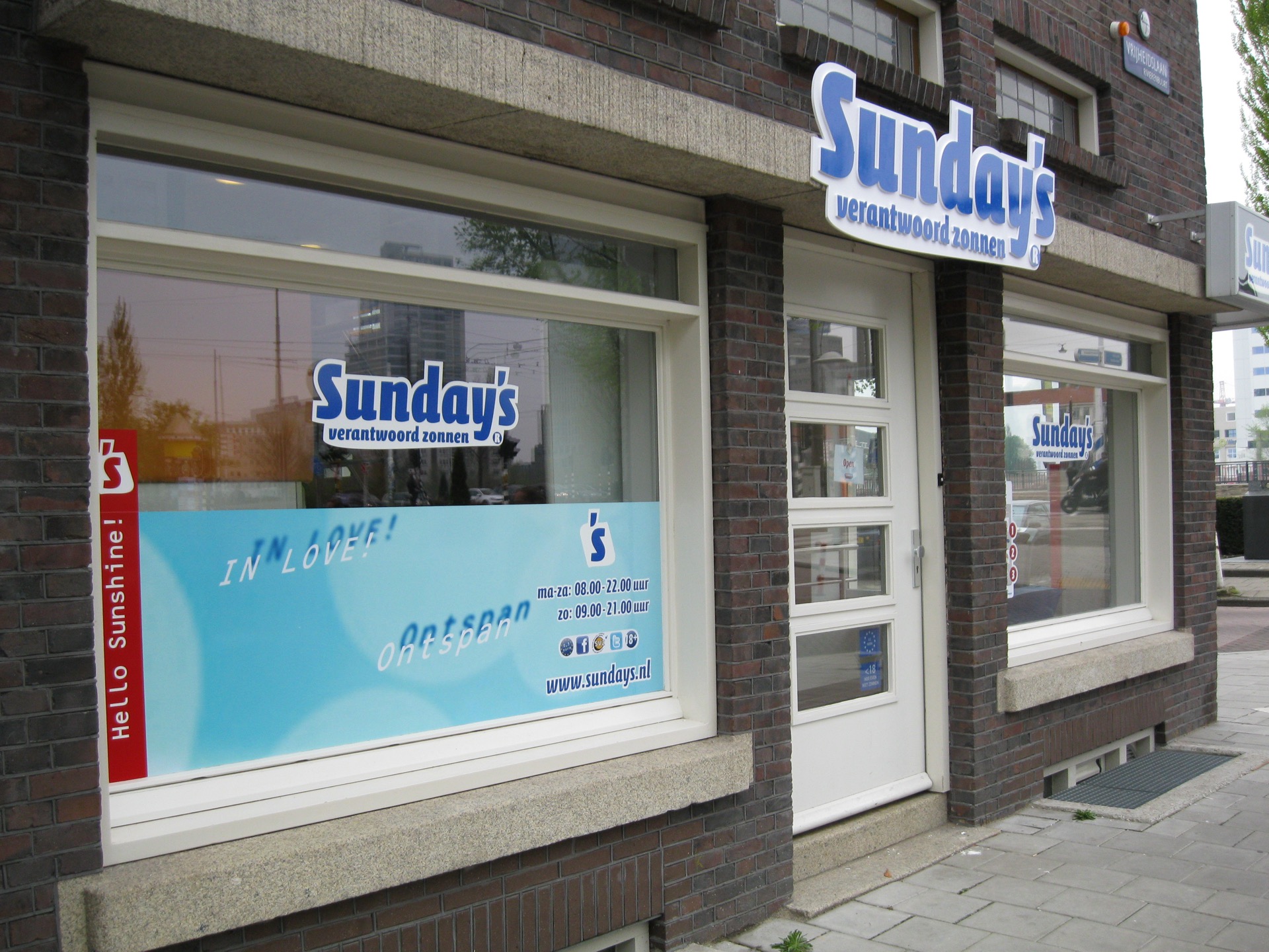 Gevelreclame Sunday's Nederland | Amsterdam