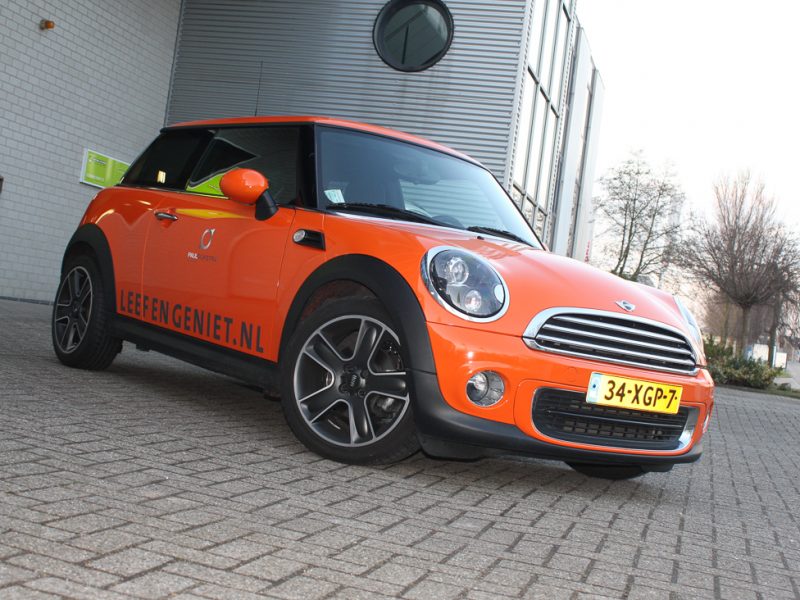 Full wrap Oranje van Mini